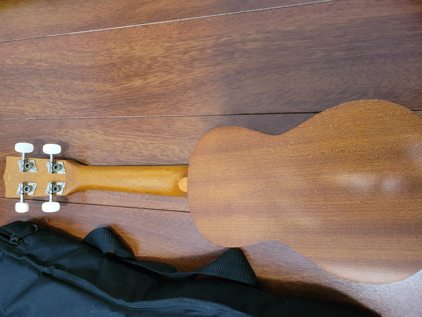 OHANA UKULELE (READ DESCRIPTION) image indicator(2)