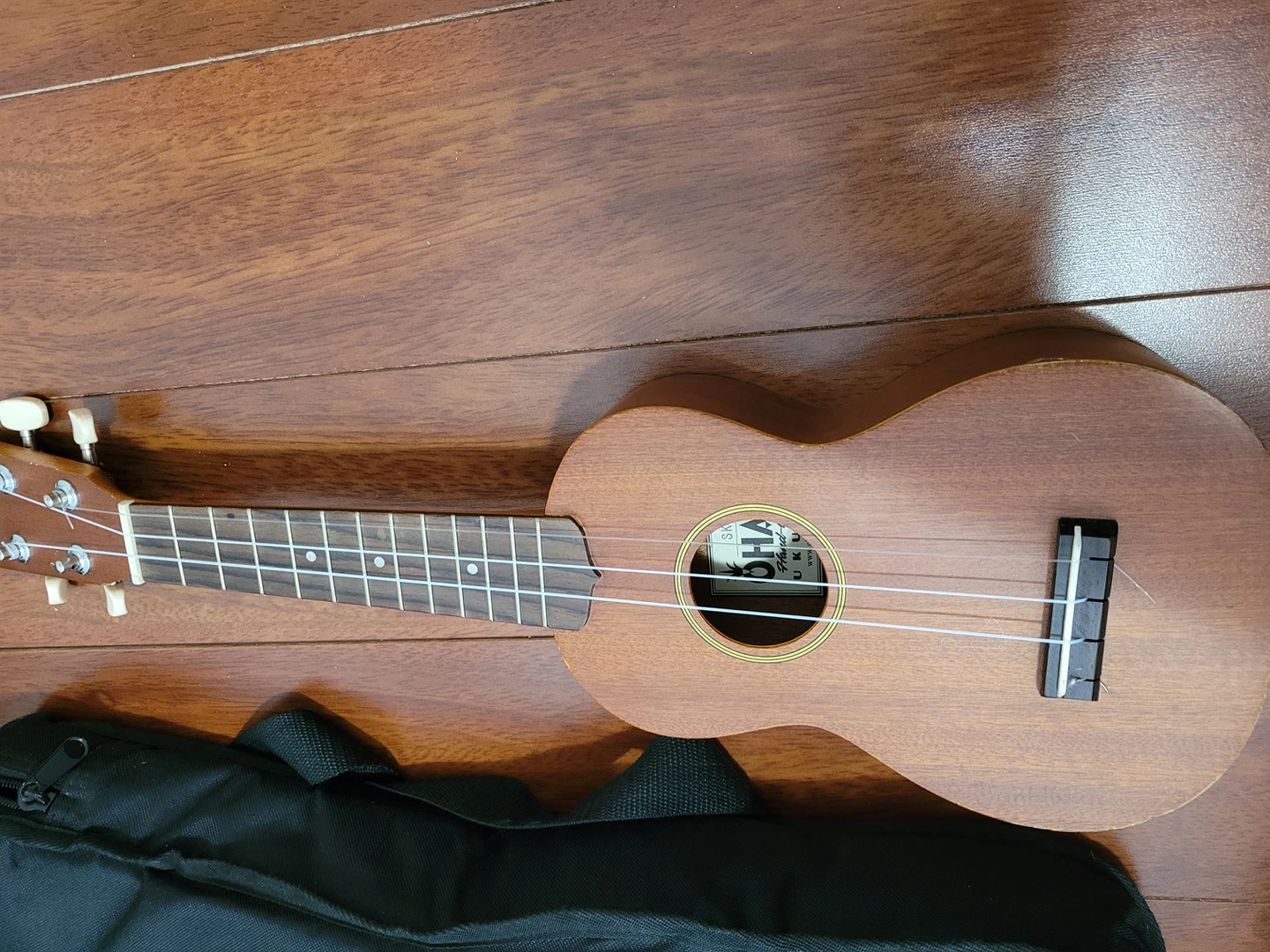 OHANA UKULELE (READ DESCRIPTION) image indicator(3)