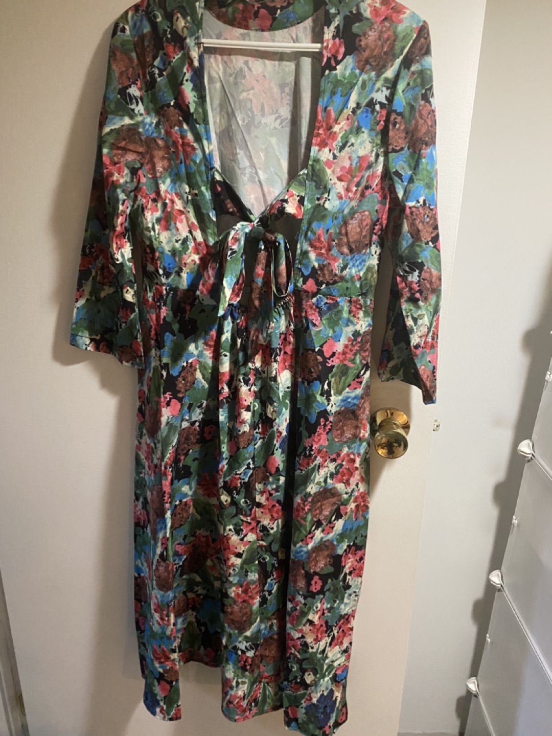 Backless Floral Dress - photo 2