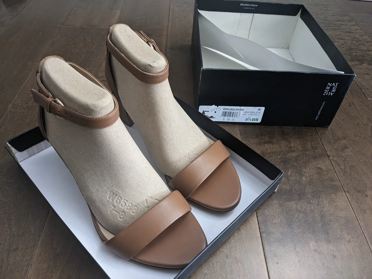 Naturalizer Vera Sandals 8.5W Karrot