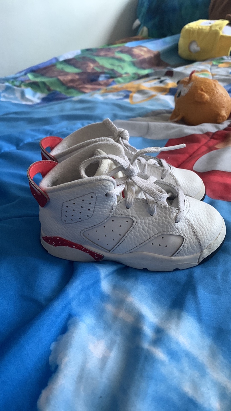 8c toddler Jordan’s thumbnail