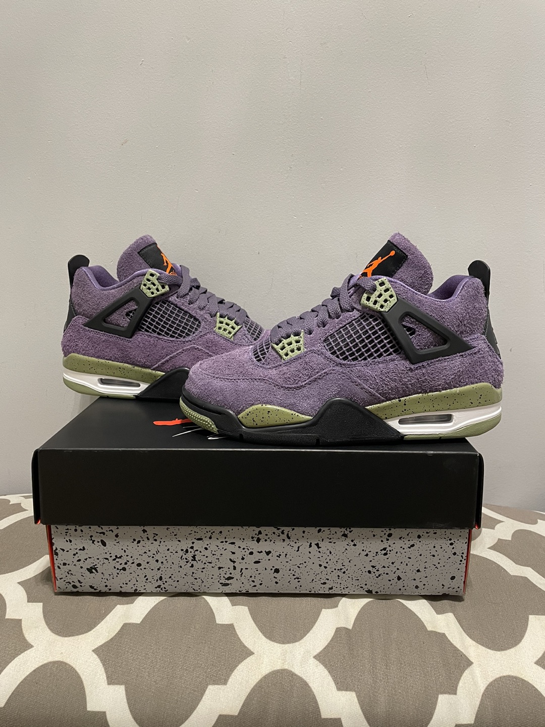 Jordan 4 ‘Canyon Purple’ WMNS Size 6.5, 7.5 - photo 2