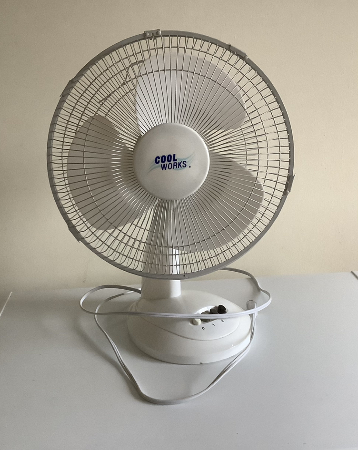 Table fan