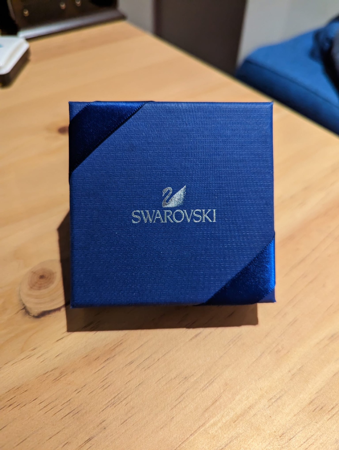 Swarovski Necklace image indicator(3)