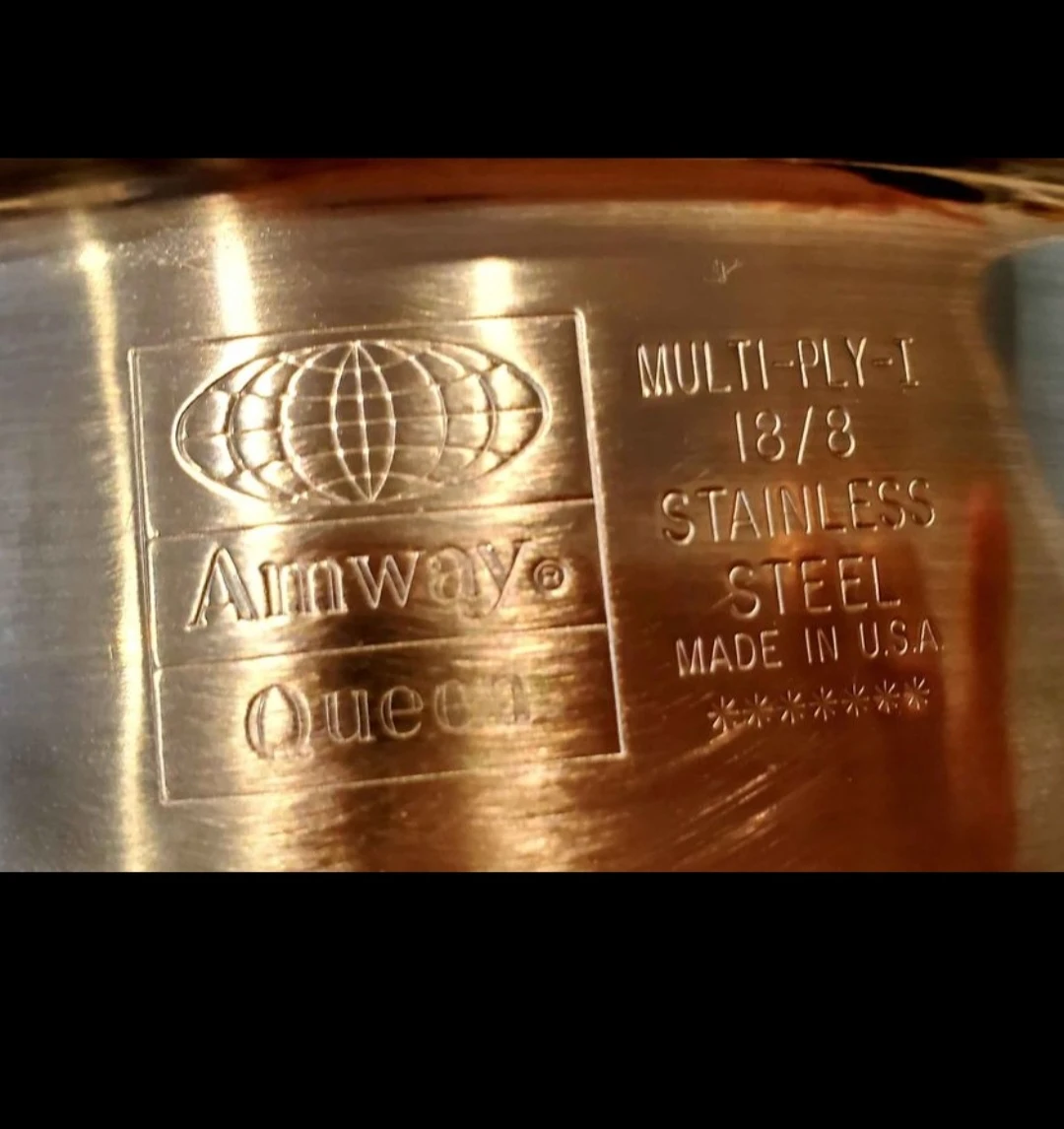 Amway 3-qt 18/8 Multi-Ply Stainless Steel Pot - photo 4
