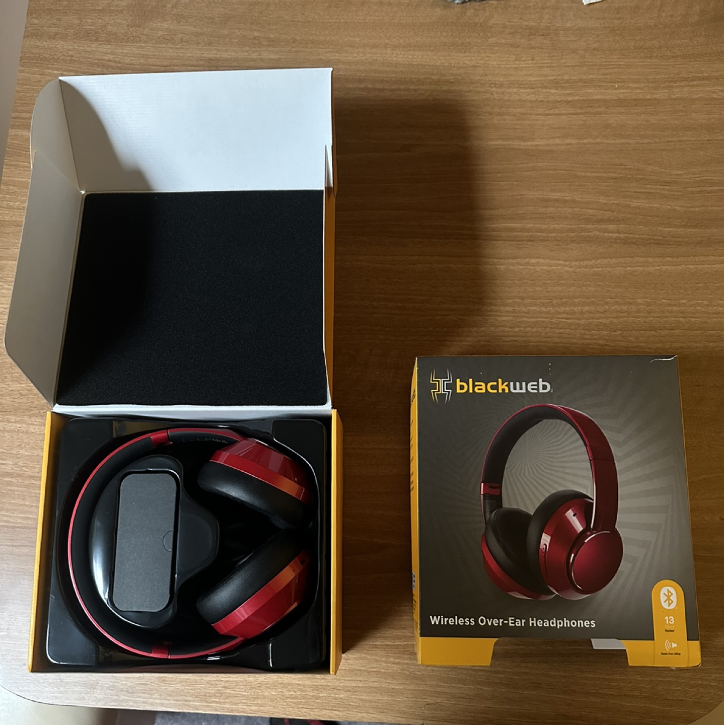 BlackWeb wireless headphones (Red)