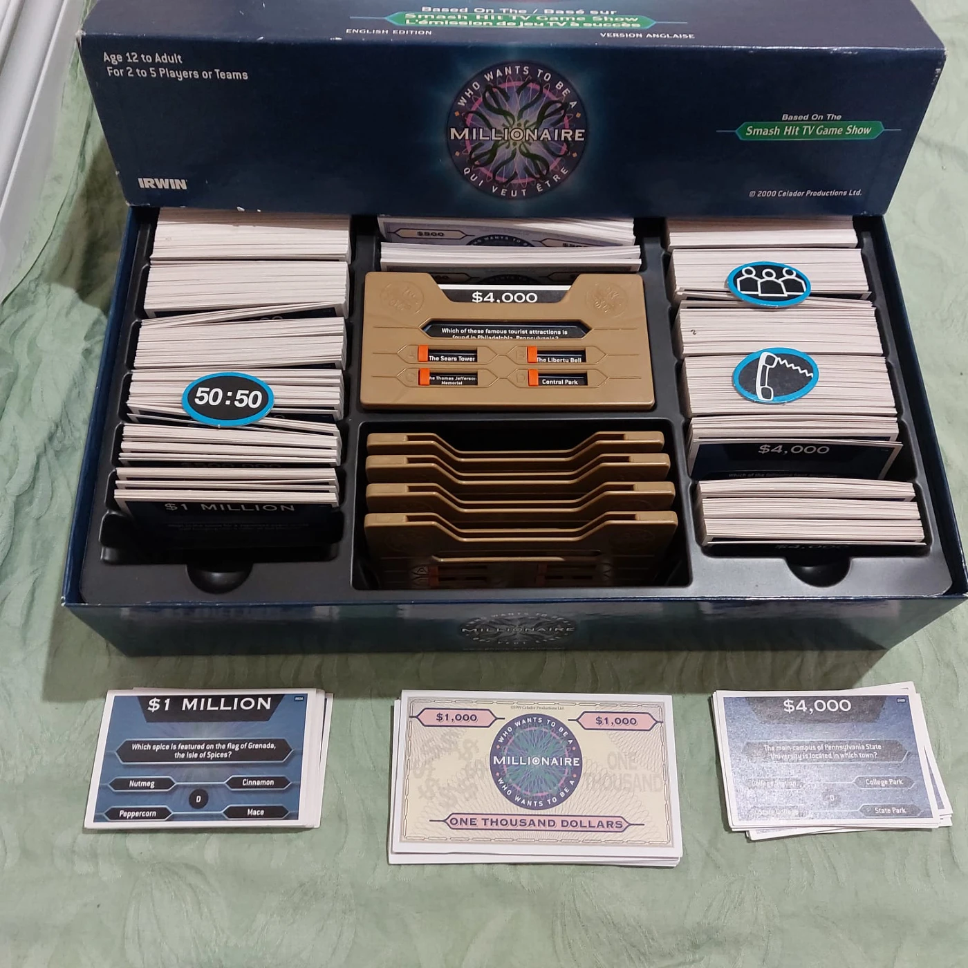 Who Wants to be a Millionaire Board Game image indicator(2)