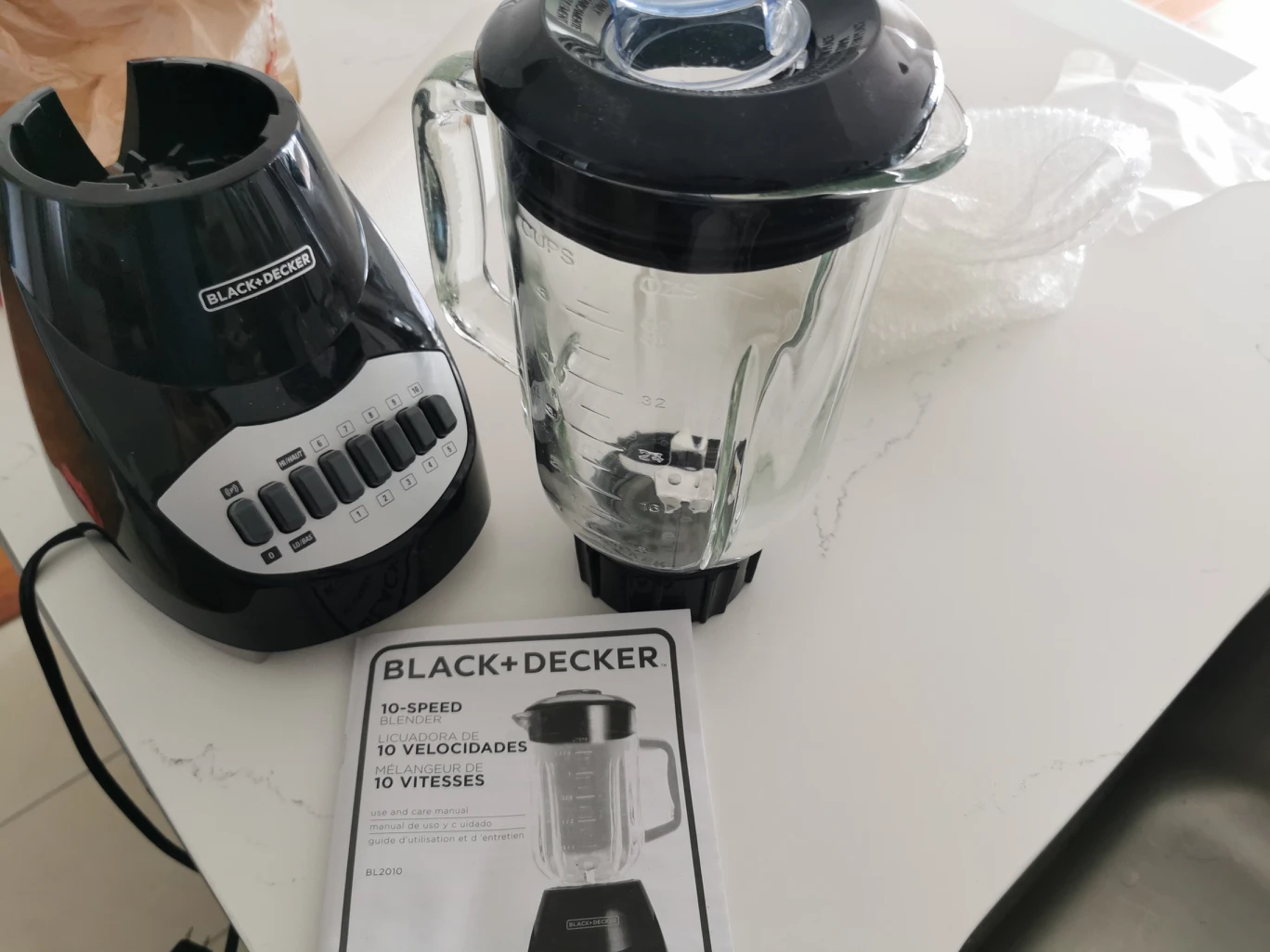Black + Decker 10 speed blender💸 thumbnail