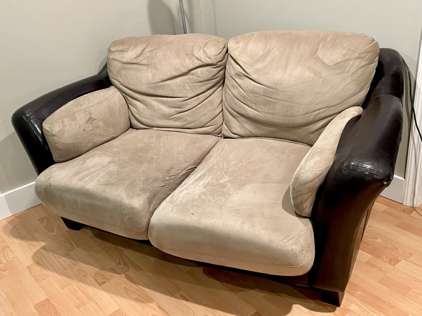 Sofa 2-seater