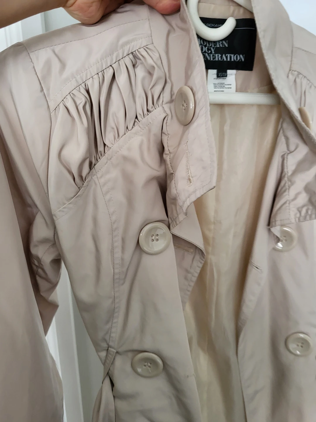 Urban Behavior Spring/Fall Light Trench Coat (Size XS) image indicator(4)