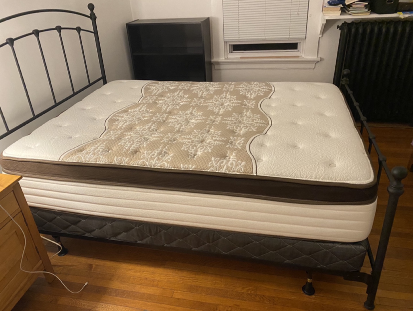 Wrought iron double bed frame - photo 3