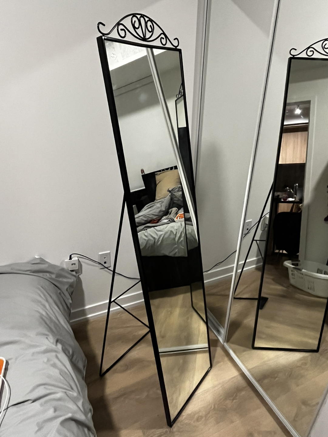 Ikea mirror u can hang stuff on the back of it - photo 5
