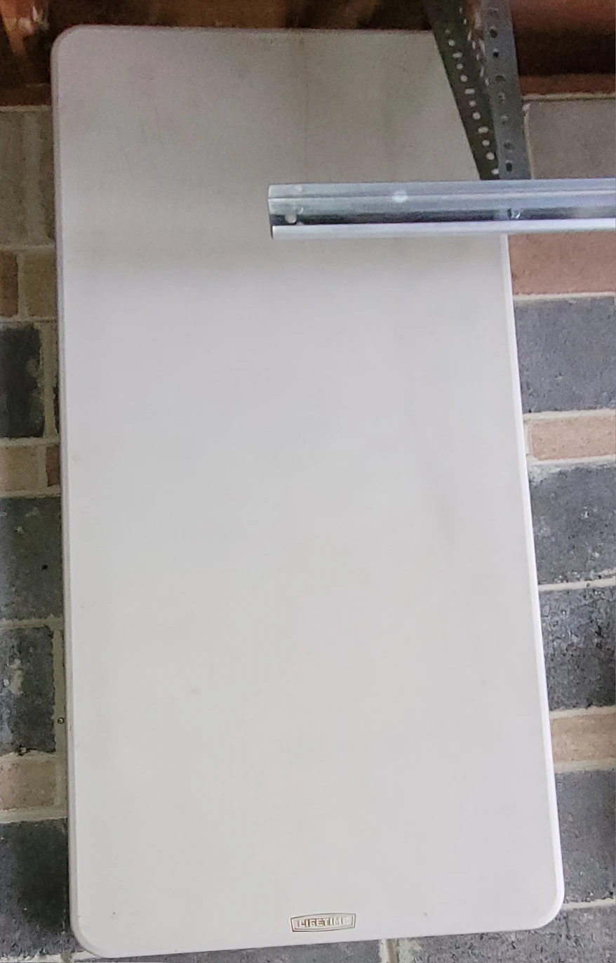 2 4ft foldable tables ( Lifetime) - photo 5