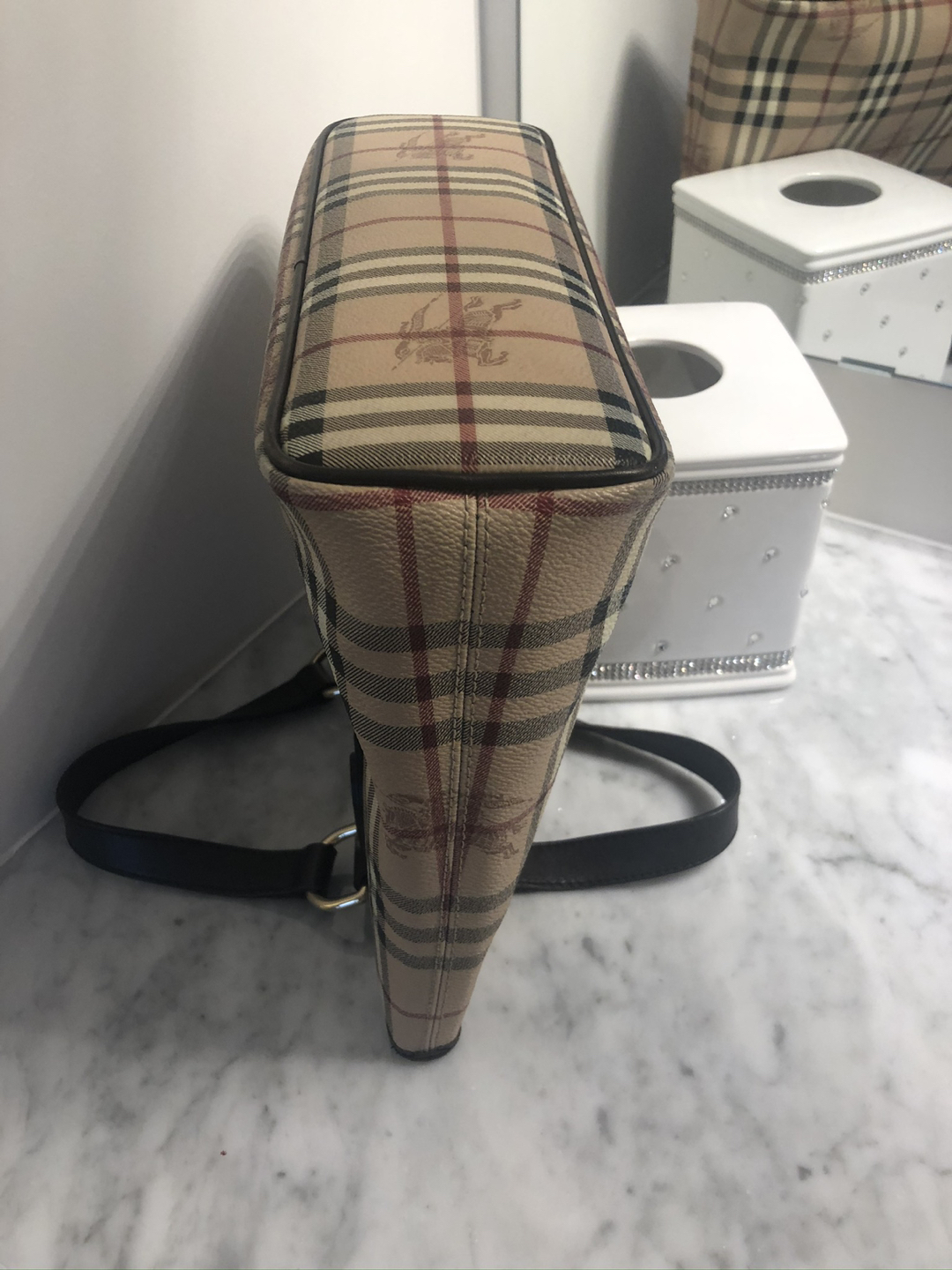 Burberry Haymark Tote Purse image indicator(10)