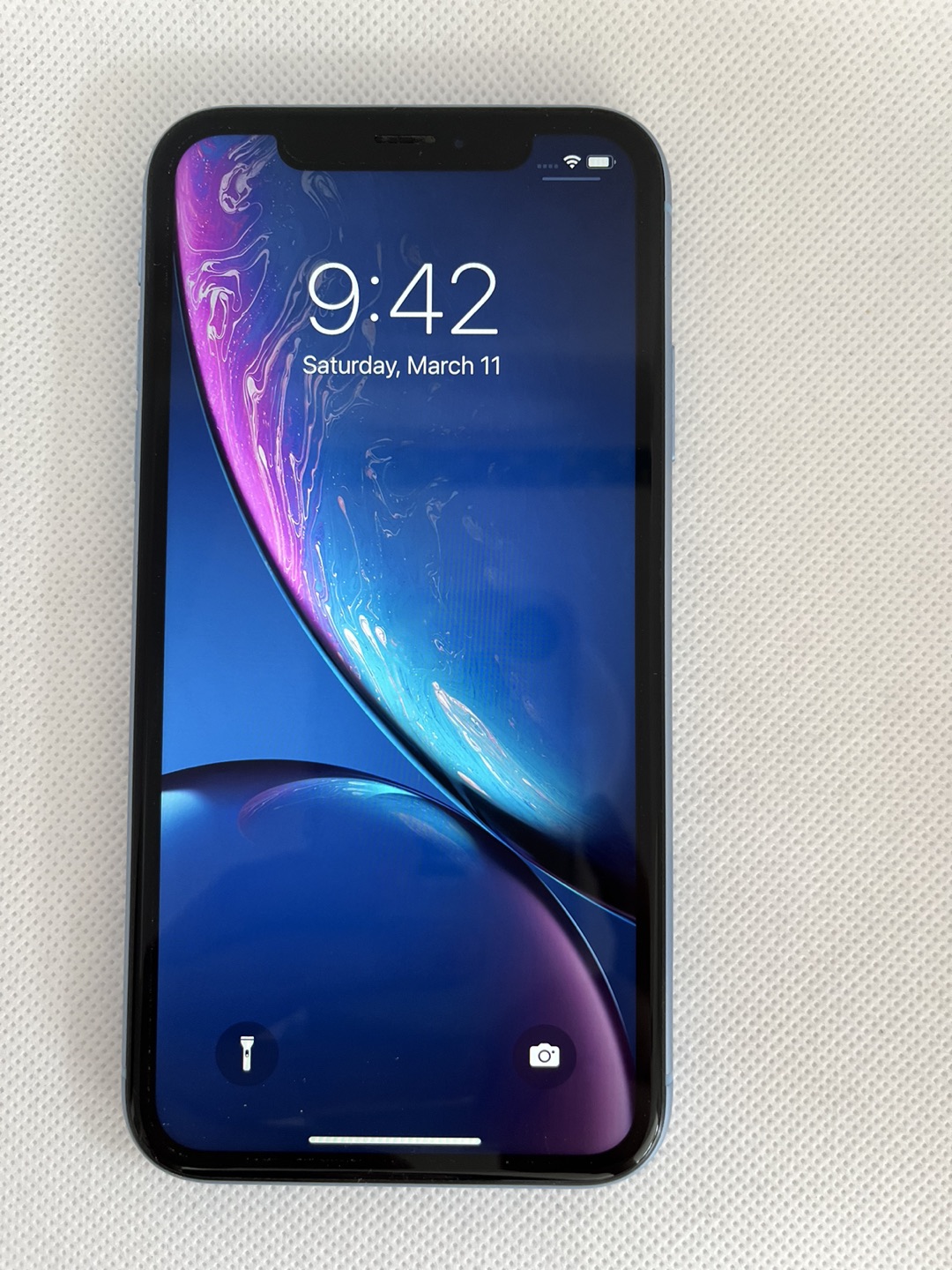 Apple iPhone XR blue 64gb - photo 2