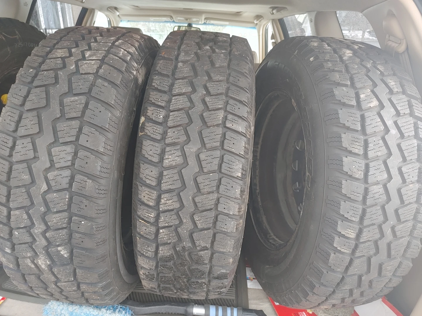 Good winter tires on rim for sale thumbnail