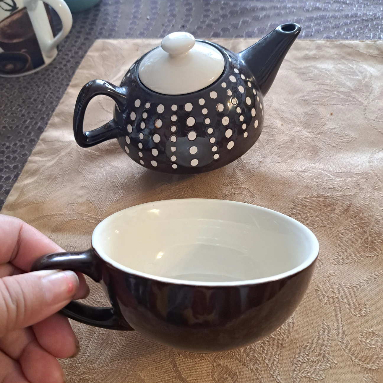 Teapot with cups - photo 2