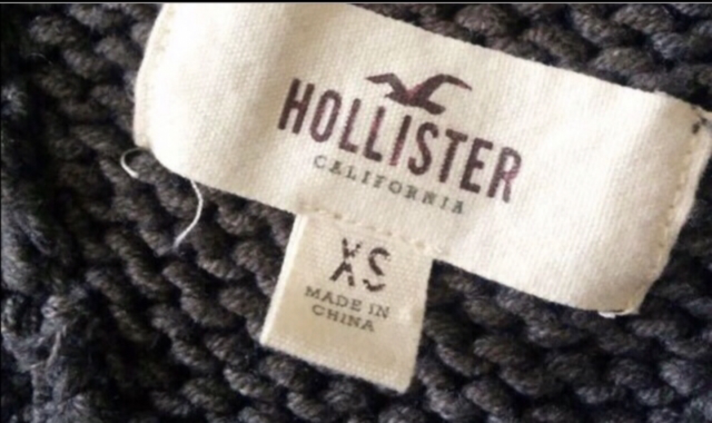 🏀 Hollister Brand Vest/Top Set image indicator(3)