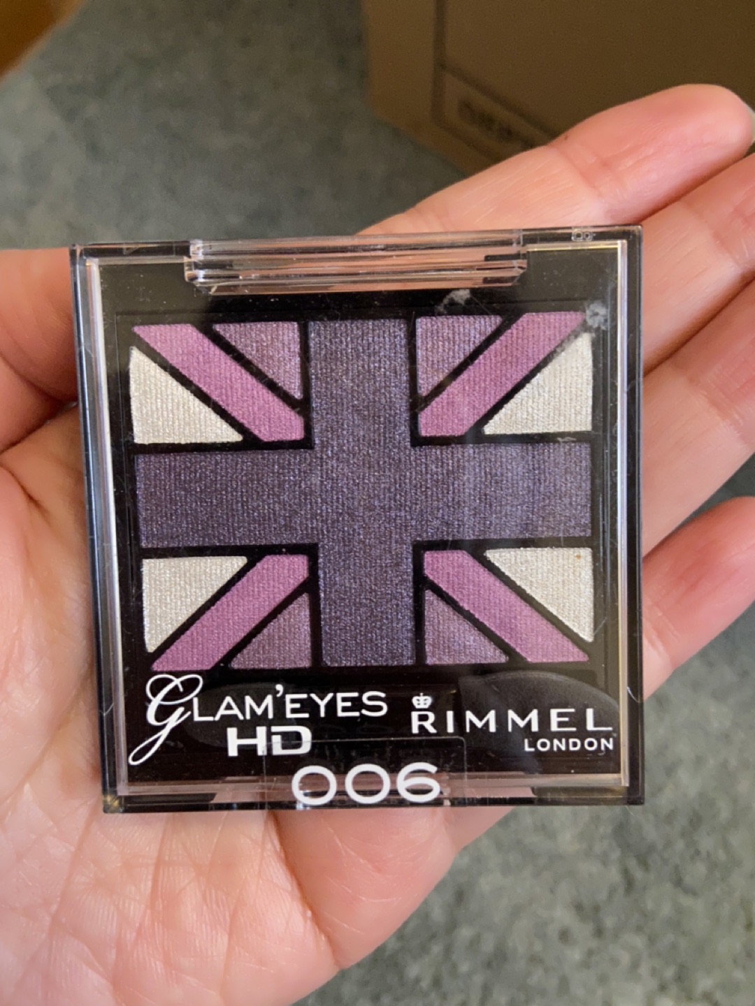 New Rimmel Eyeshadow 006 Purple Reign thumbnail