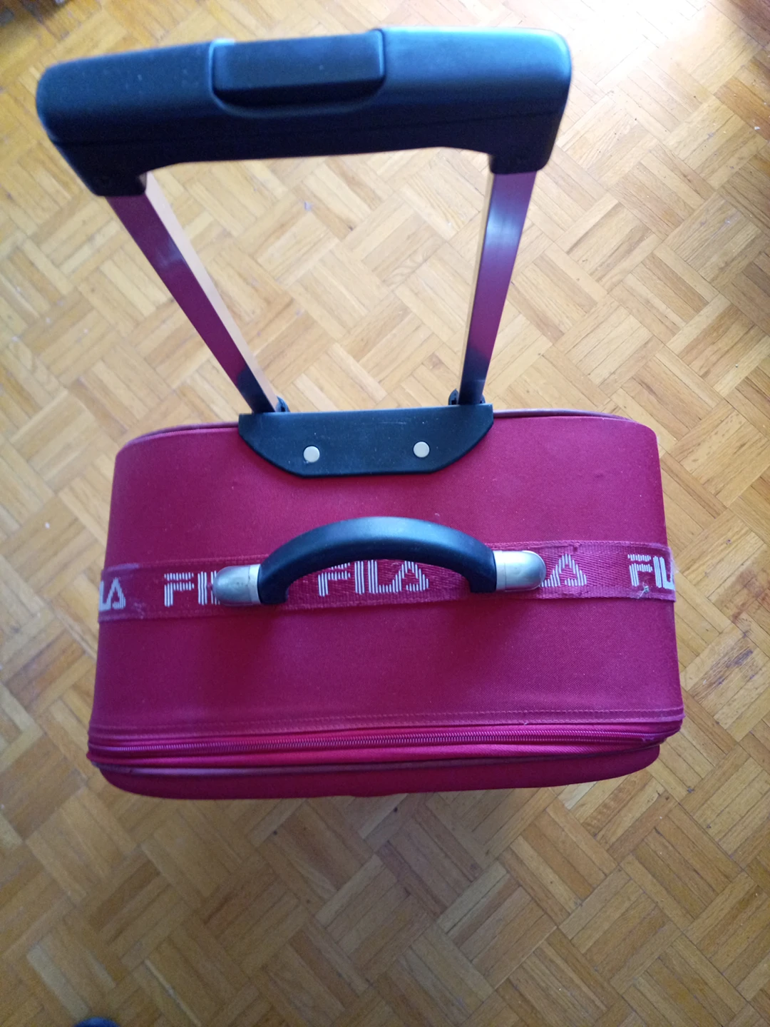 Carry-on luggage - photo 2