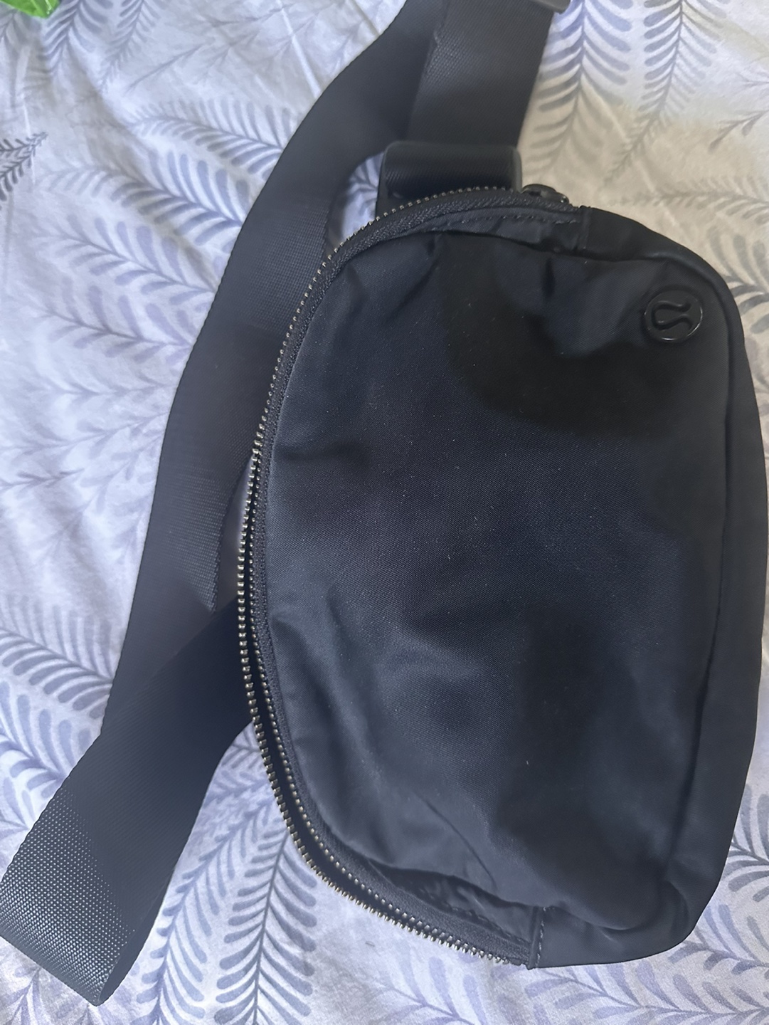 Lululemon Everyday Belt Bag - photo 3