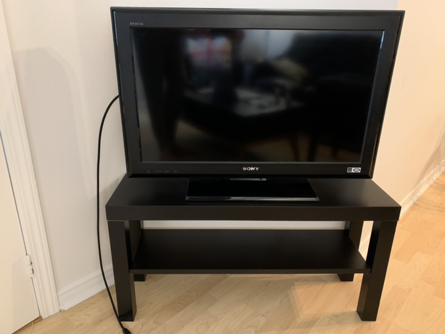 31” TV and stand