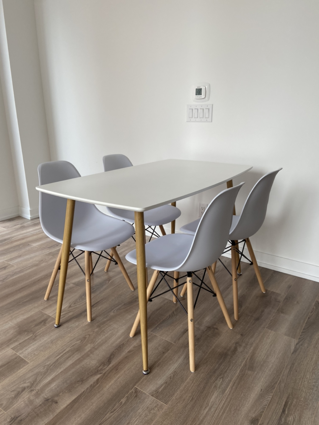 Dining Table Set