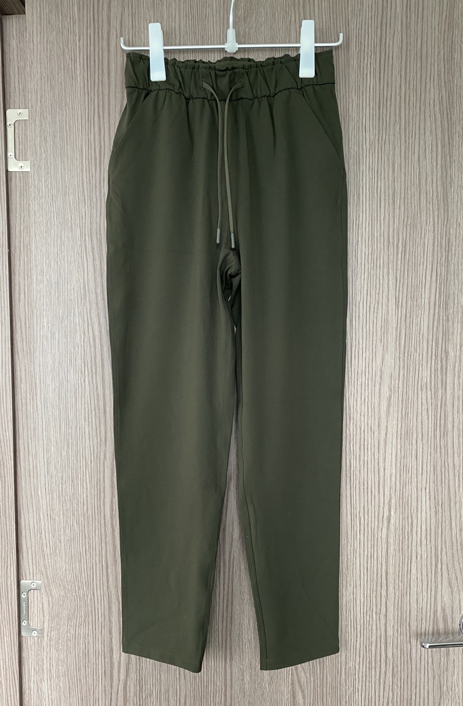 Lululemon Pant (Dark Olive, Size 4) - photo 3