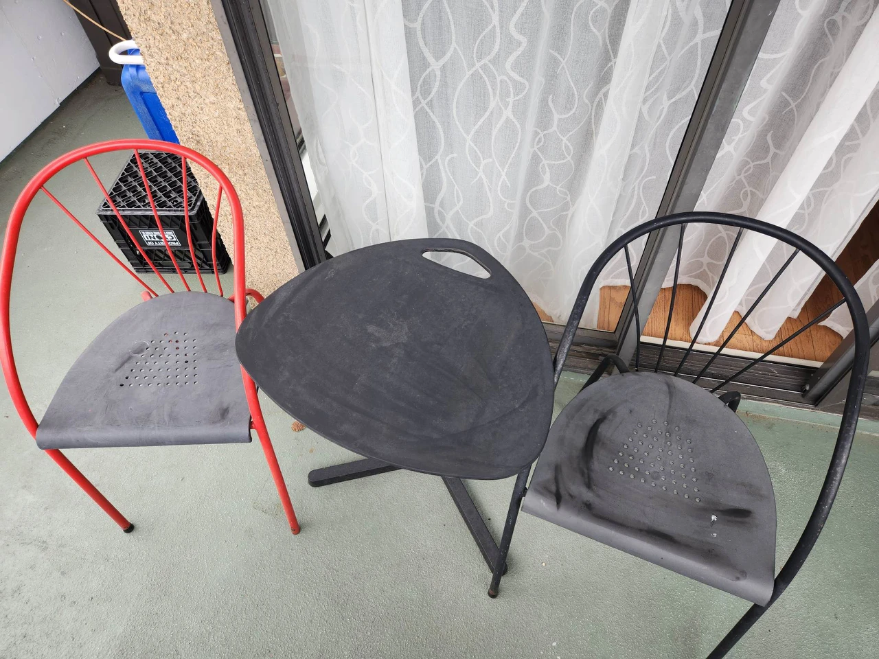 Balcony table with 2 chairs - photo 2