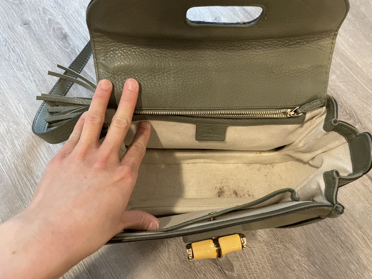Gucci handbag thumbnail