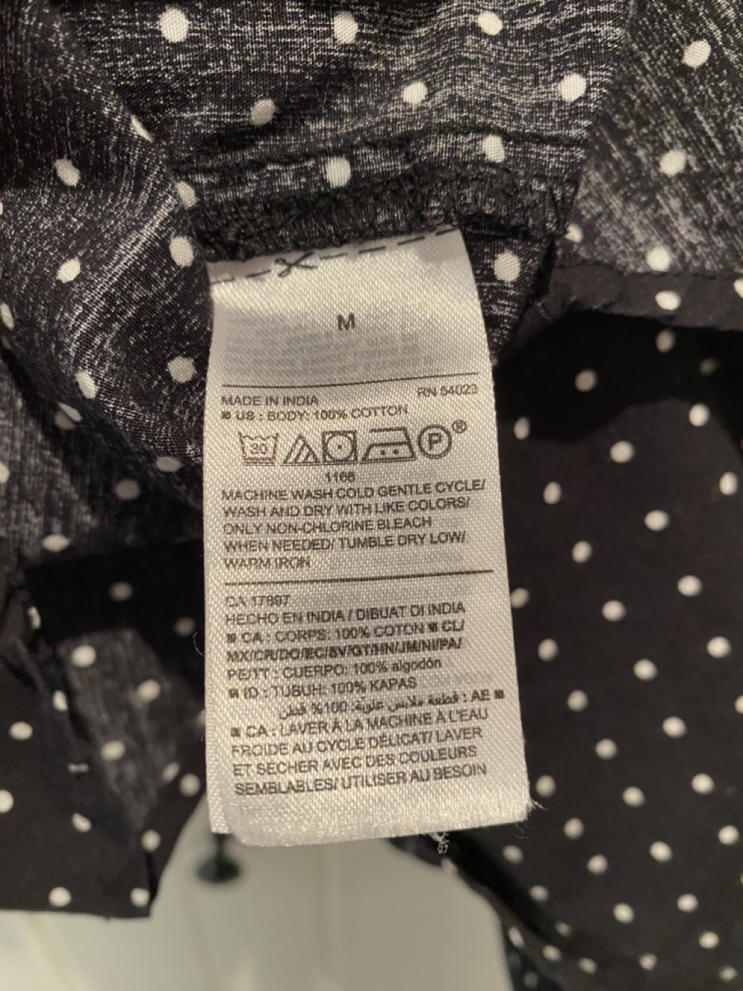 Old Navy ‘The Classic Shirt’ image indicator(2)