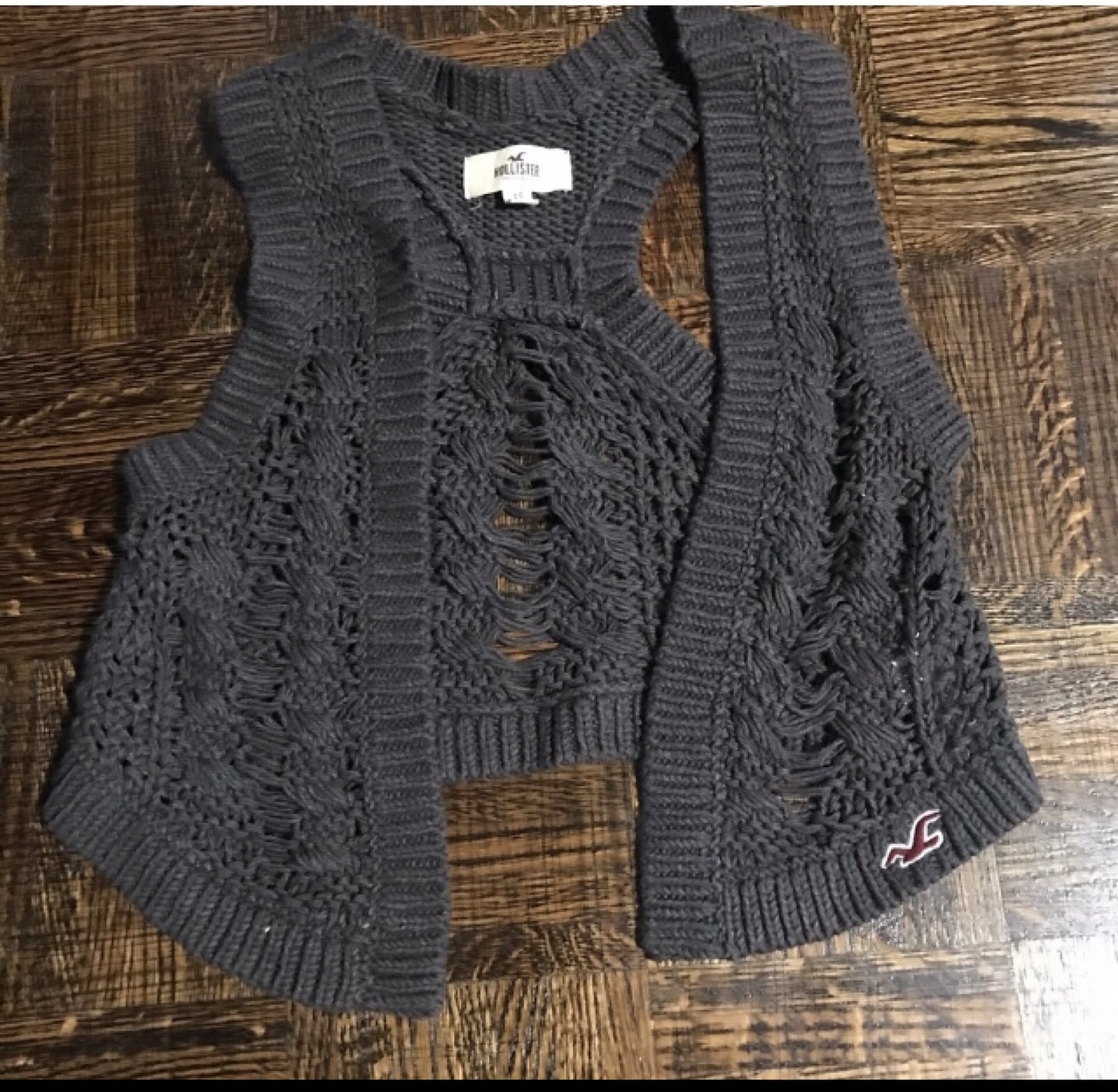 🏀 Hollister Brand Vest/Top Set image indicator(2)