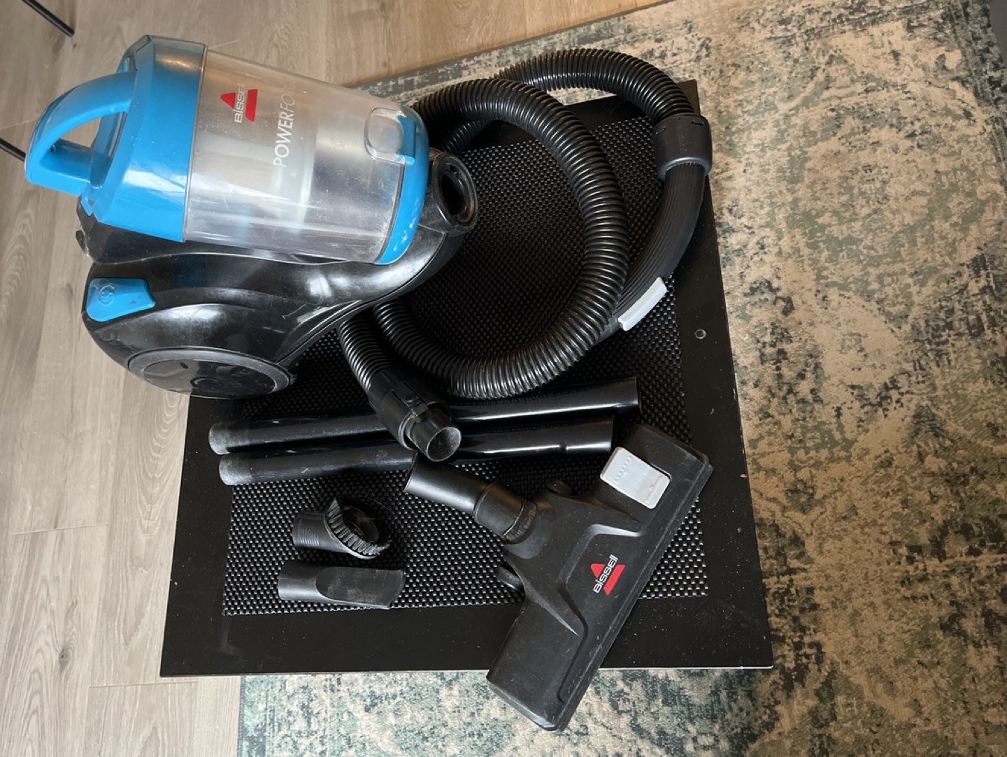 Bissell vacuum cleaner - photo 2