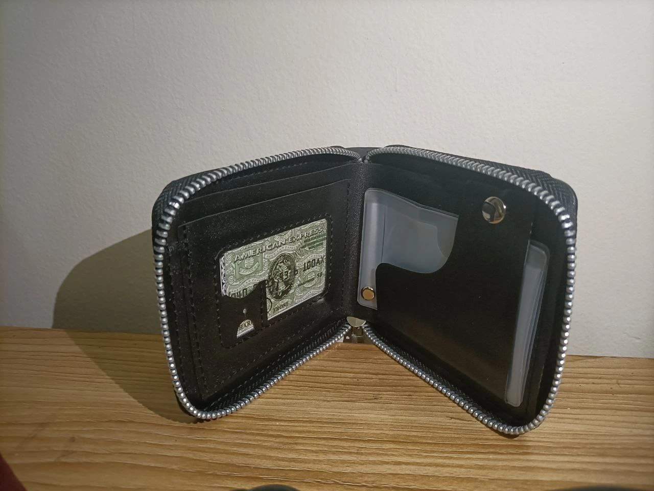 wallet - photo 2