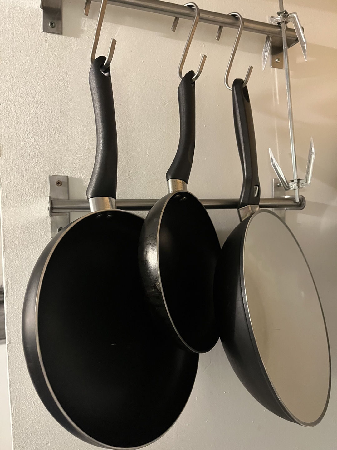 Pots and pans - photo 2
