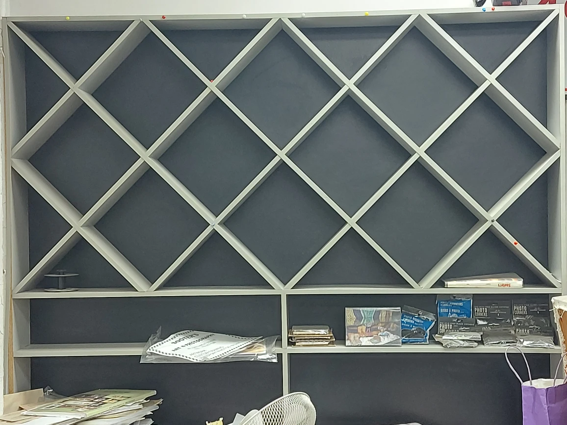 Shelving Unit  🏀 - photo 2