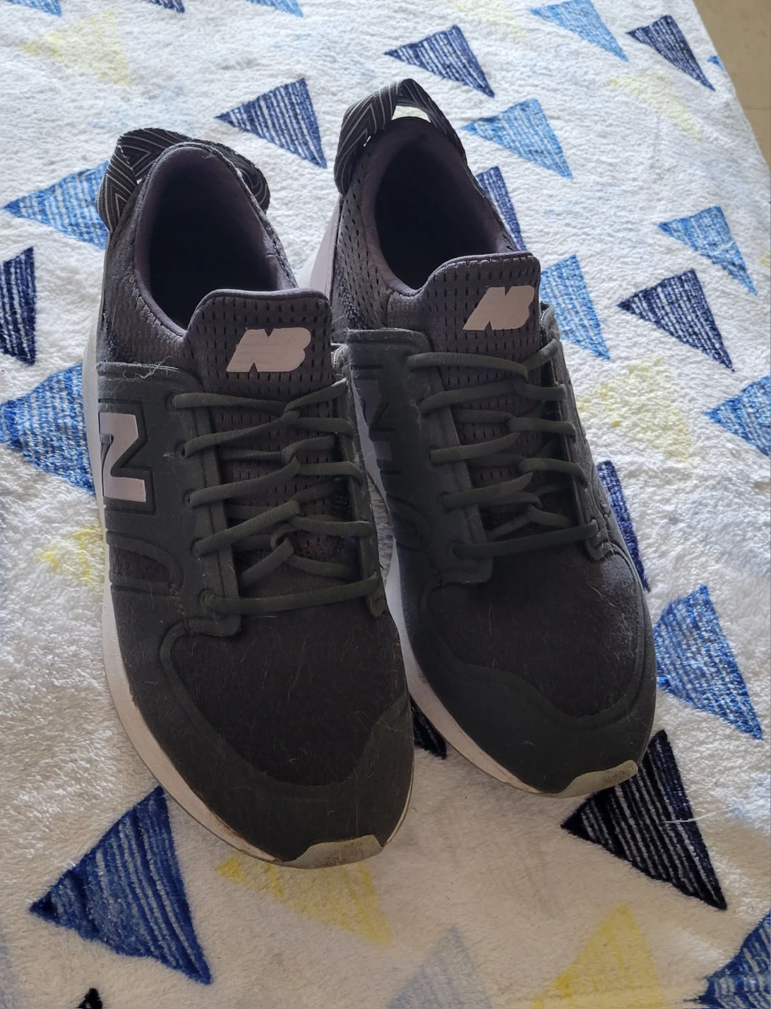 🚨🚨New Balance size 8🚨🚨final markdown thumbnail