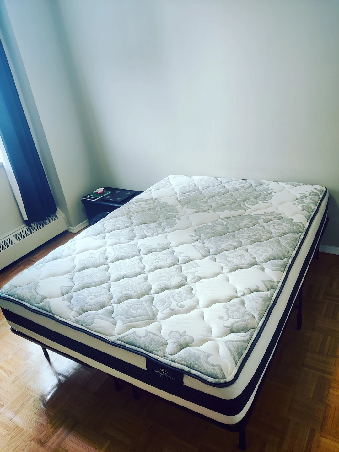 SERTA Queen Size Mattress - photo 2