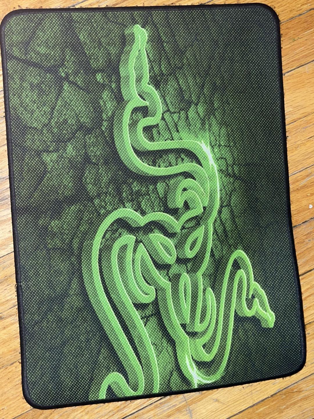Razor MousePad 💸 thumbnail