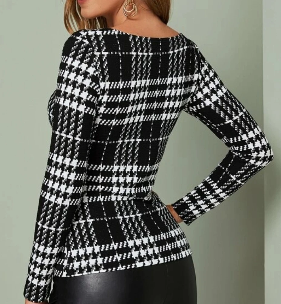 Square Neck Fitted Plaid Top 💸 image indicator(2)