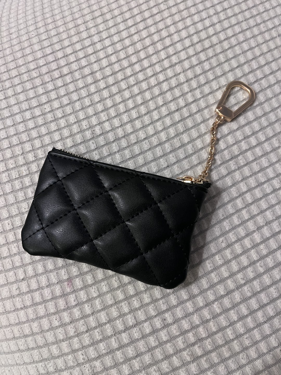 Key pouch thumbnail