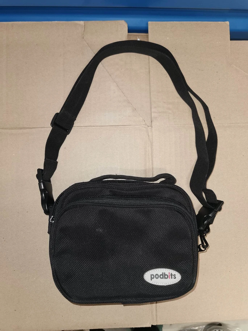 Pod Bits Electronic Organizer Bag thumbnail
