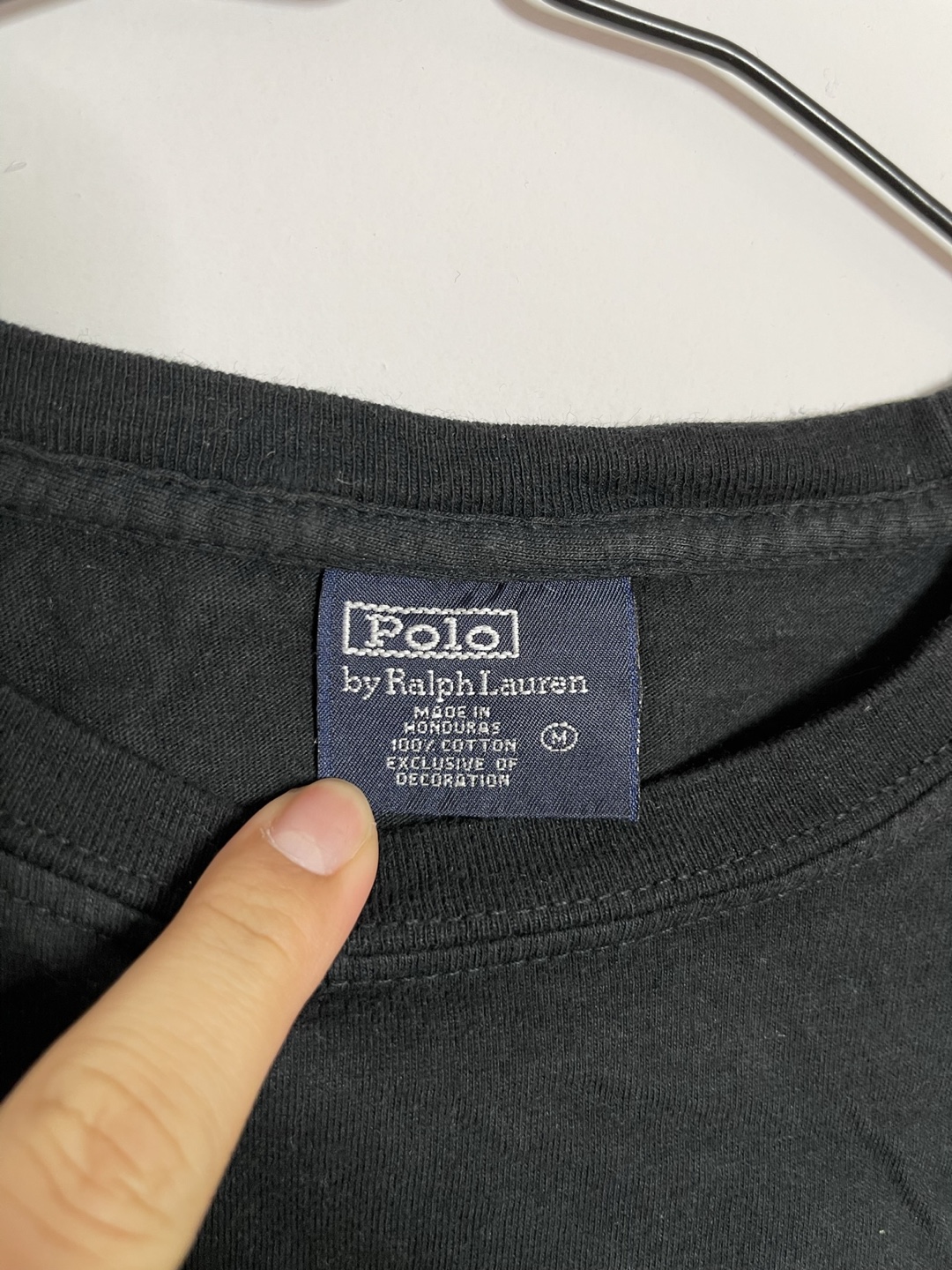 Men’s polo t-shirt thumbnail