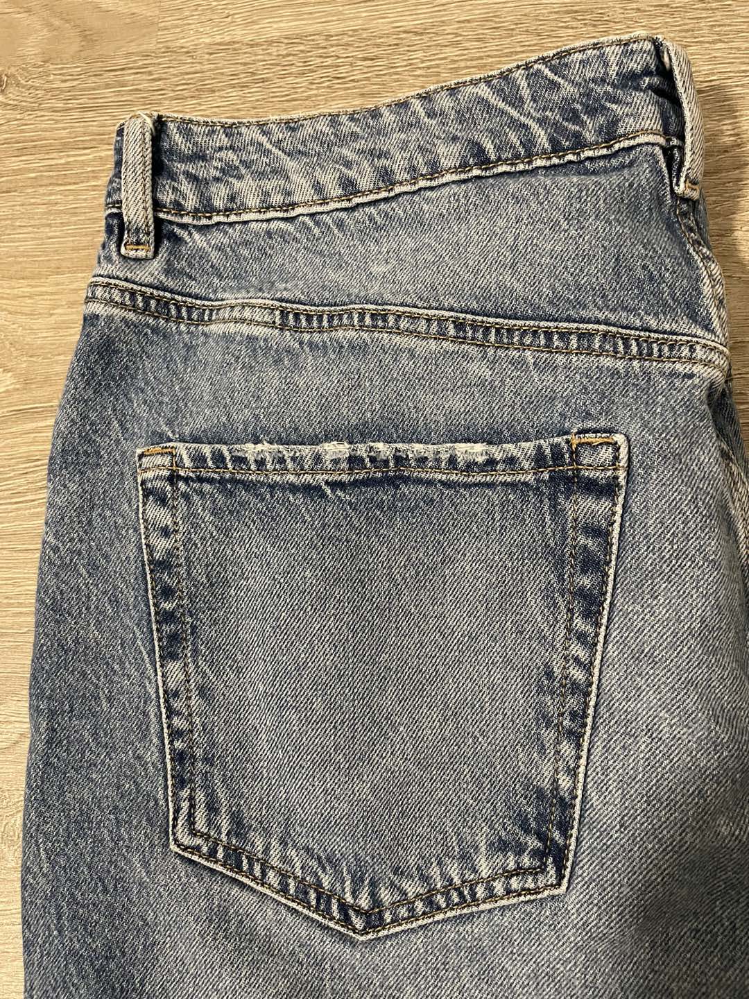 High waisted Mom Jean - size 30 - photo 4