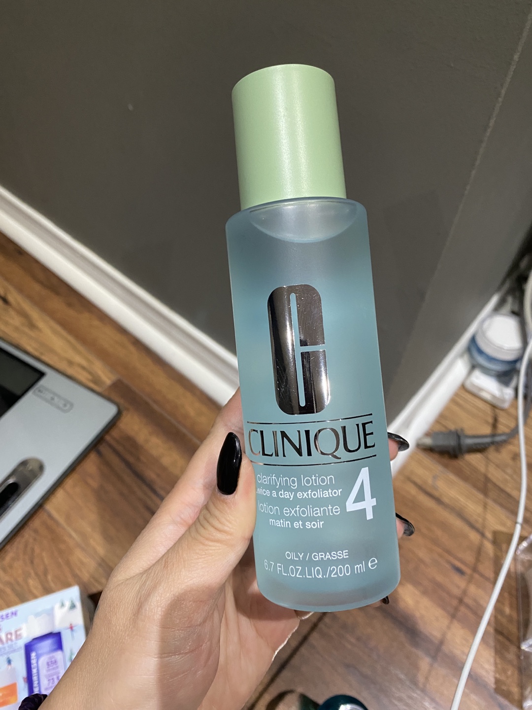 200ml Clinique clarifying lotion 4 thumbnail