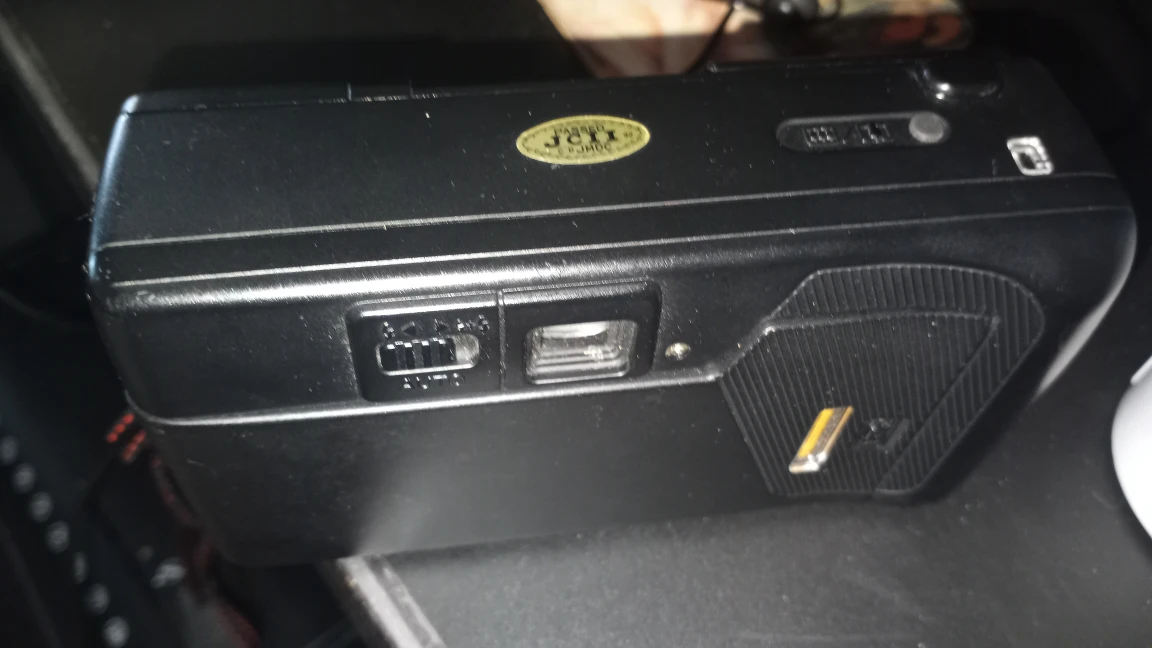 Nikkormat FT2, Nikon TeleTouch 800 Camera and lens package image indicator(5)