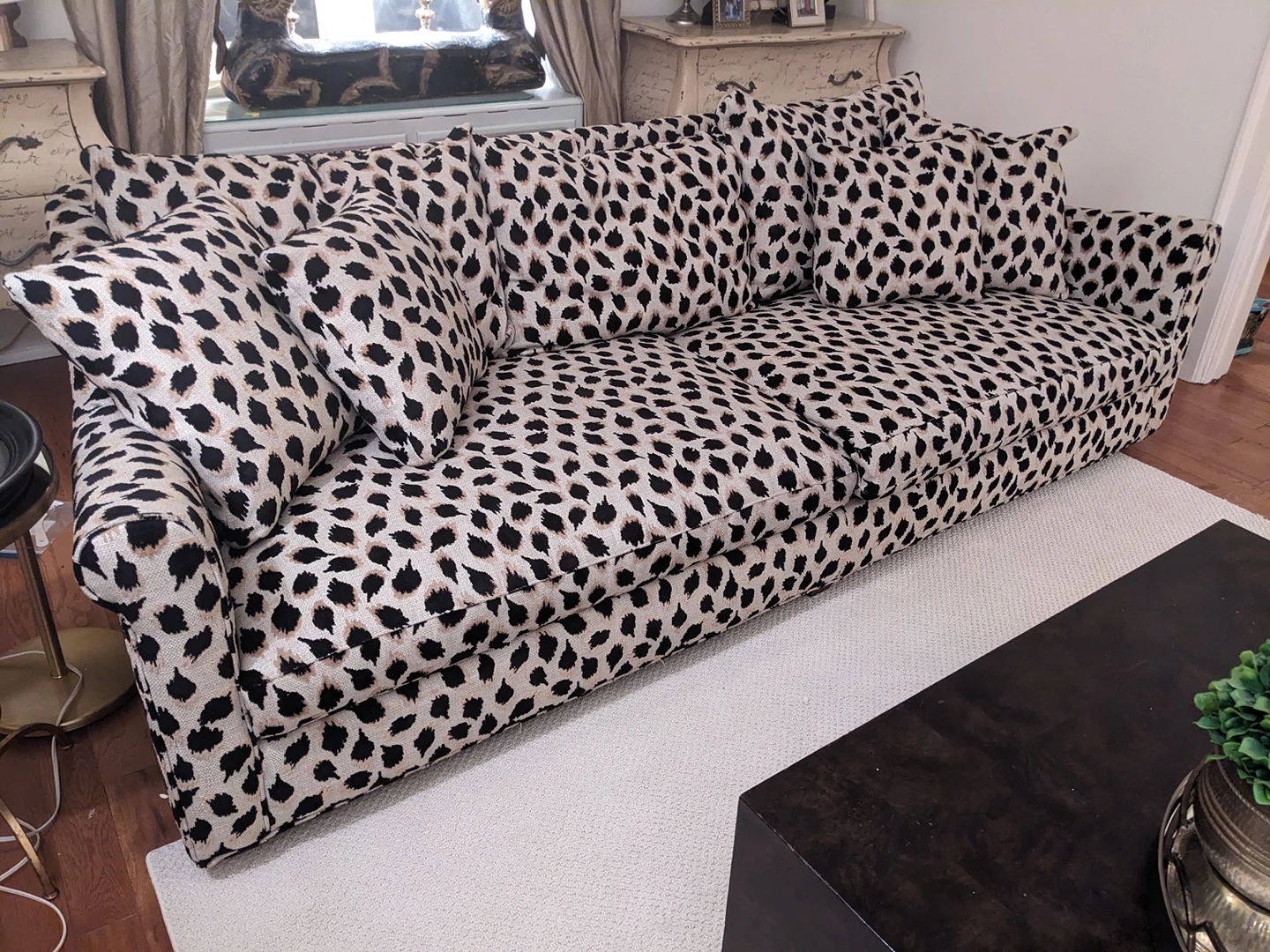 Beautiful Klaussner Down Filled Patterned Sofa - photo 4