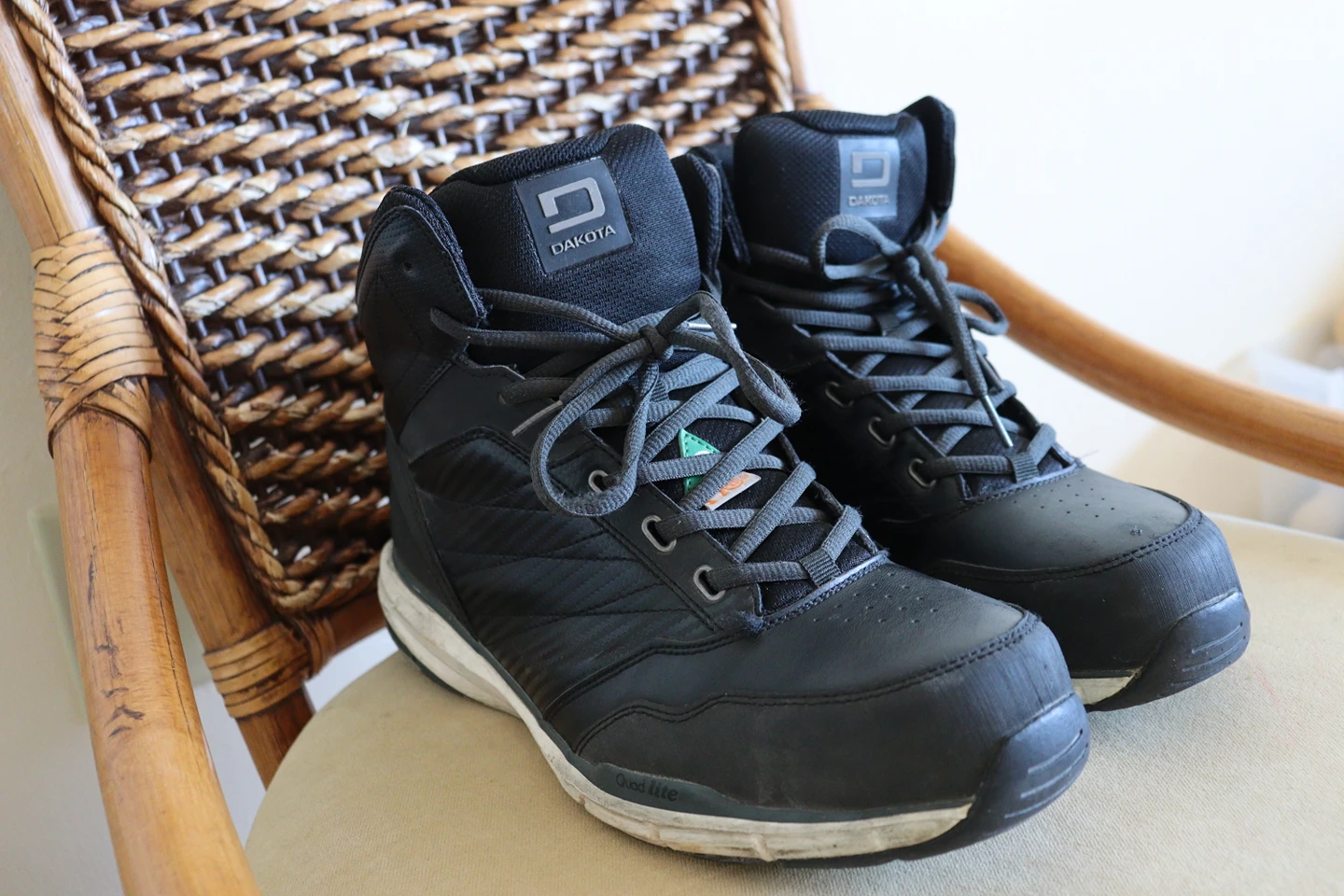 Safety shoes,  safety boots like new - photo 3