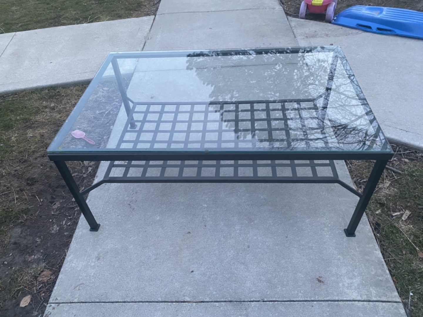Beautiful Coffee Table - photo 2