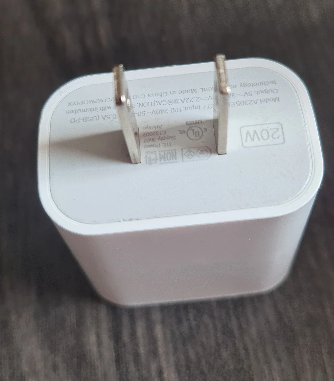 Apple iphone 20w Fast Charger image indicator(4)